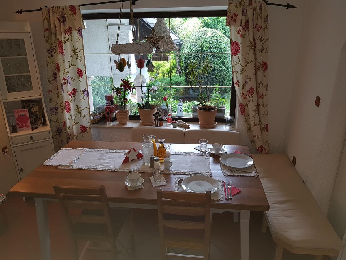 Golnik Pr'Simi Bed & Breakfast エクステリア 写真